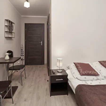 Cliff House Pensionat 3*